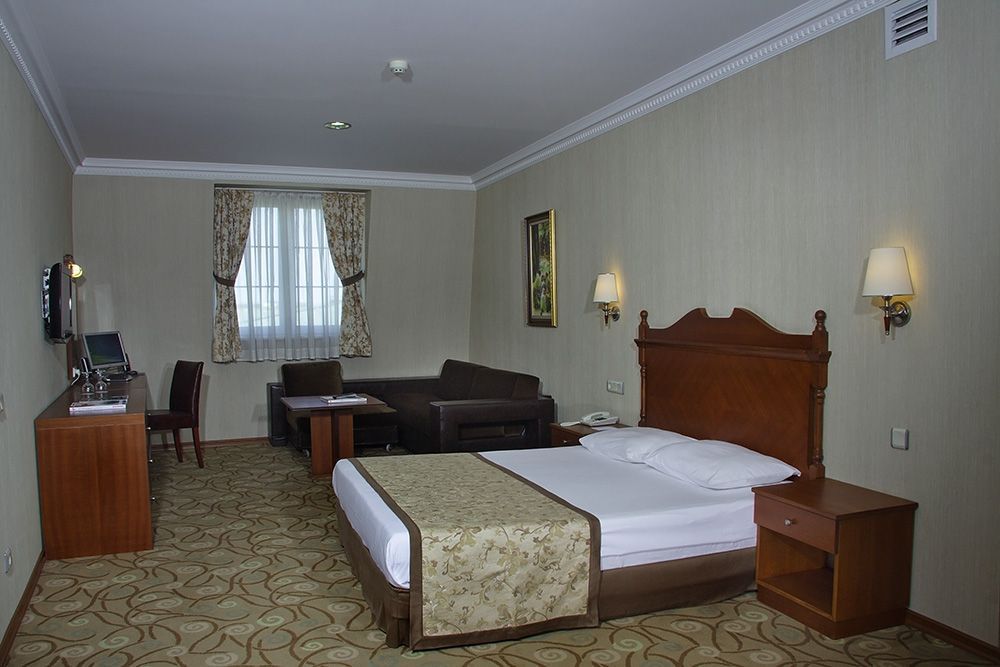 Lady Diana 4*