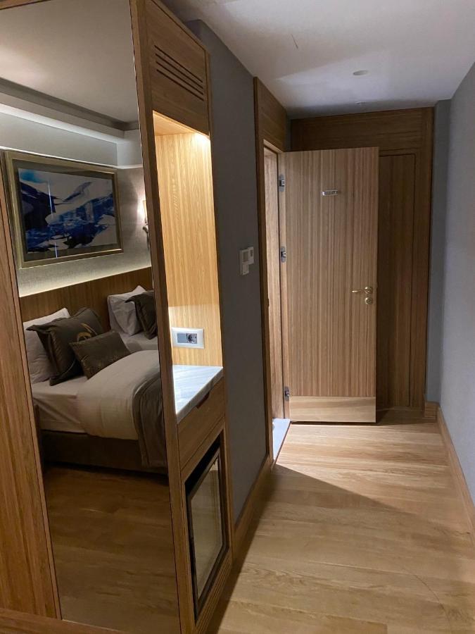 Готель Lady Diana 4*
